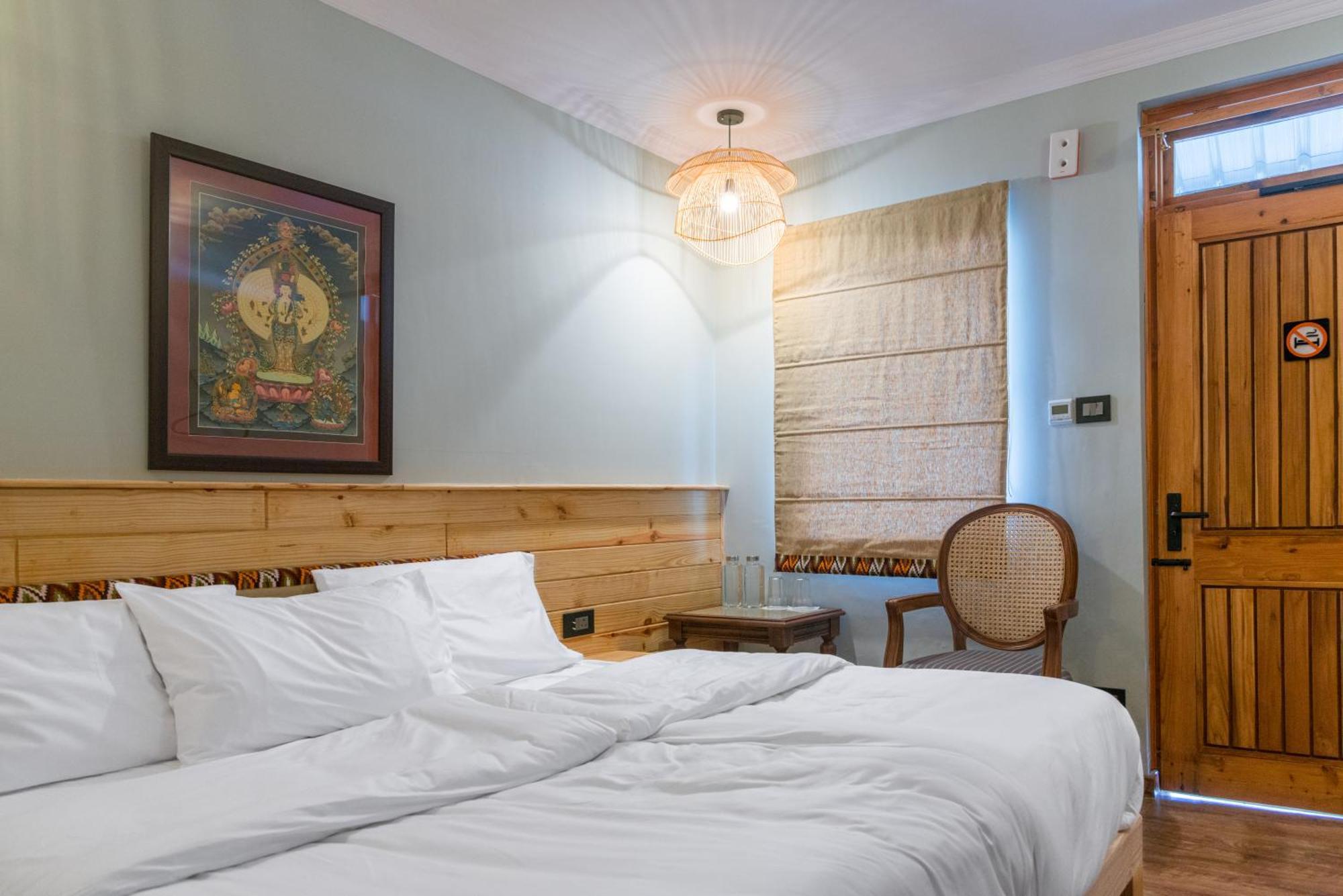 Cedar Hill Lodge - A Boutique Homestay Машобра Экстерьер фото